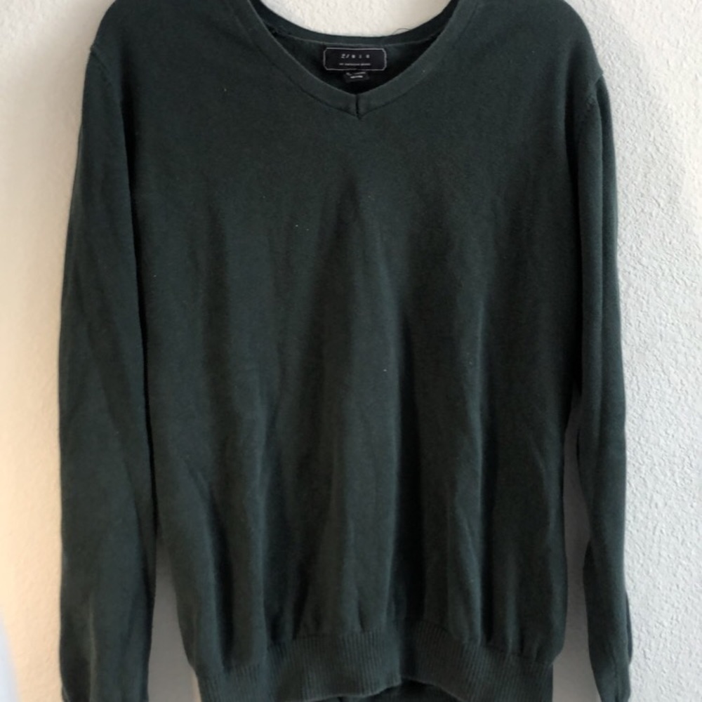 Dark green sweater from forever 21